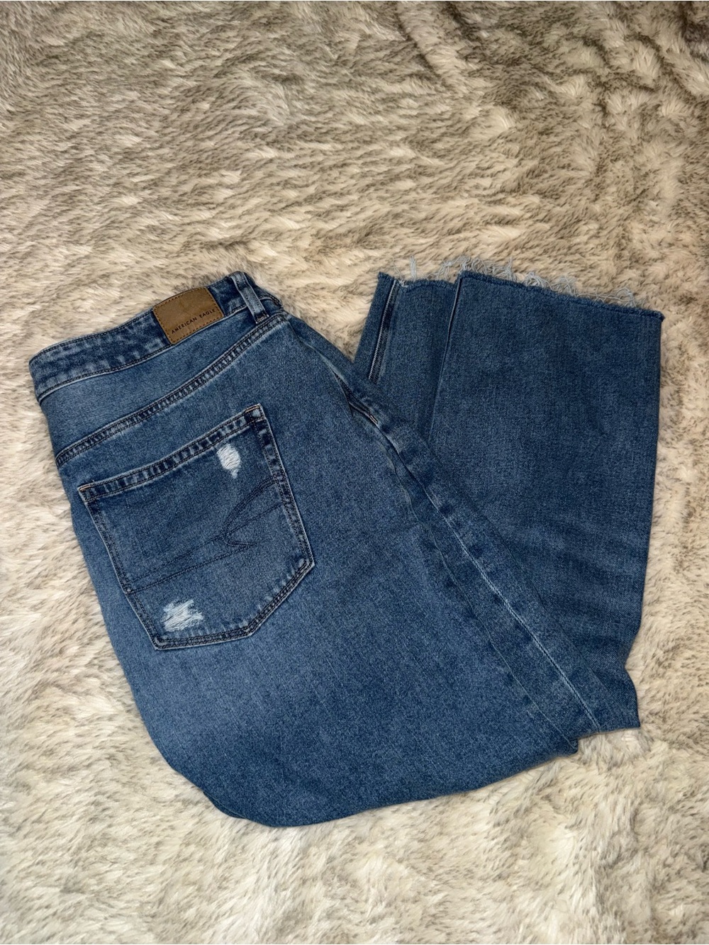 American Eagle Mom Jean
